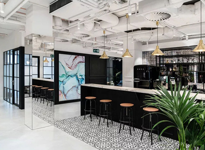 Solutions Rent联合办公室华沙办公室设计空间